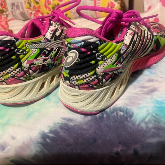 ASICS fuzegel new York marathon theme shoes…good used condition - Picture 4 of 7